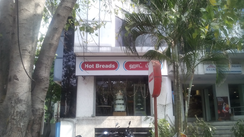 Hot Breads bakery in chennai