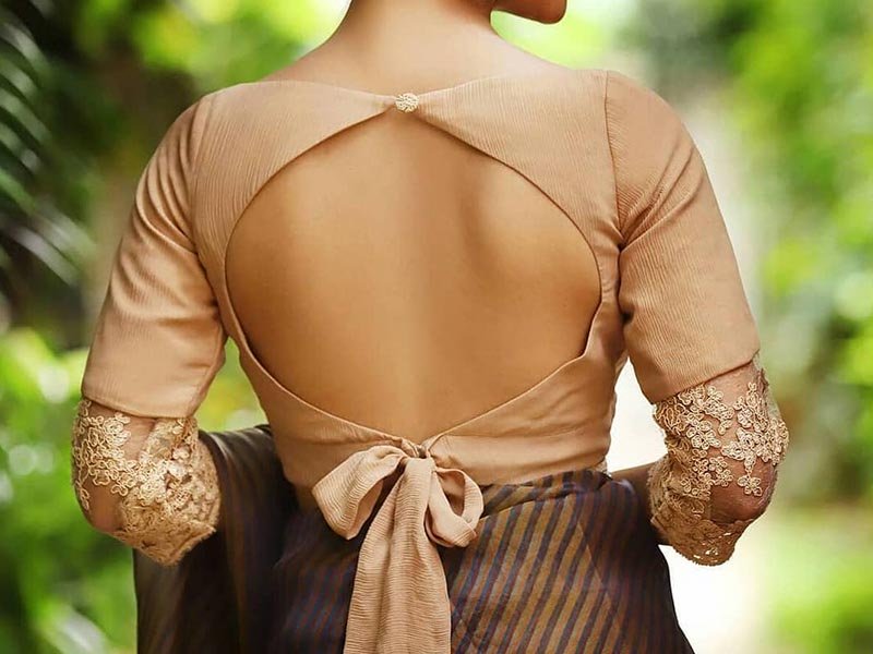 Elegant knot blouse back design