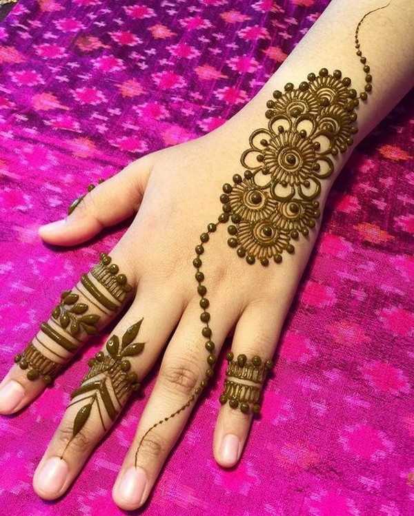 Simple Floral Back Hand Mehndi Design