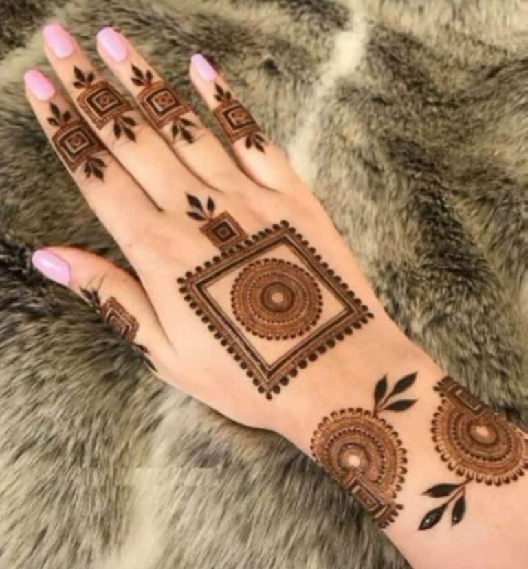 60 Modern Back Hand Mehndi Designs: Stylish & Simple Design