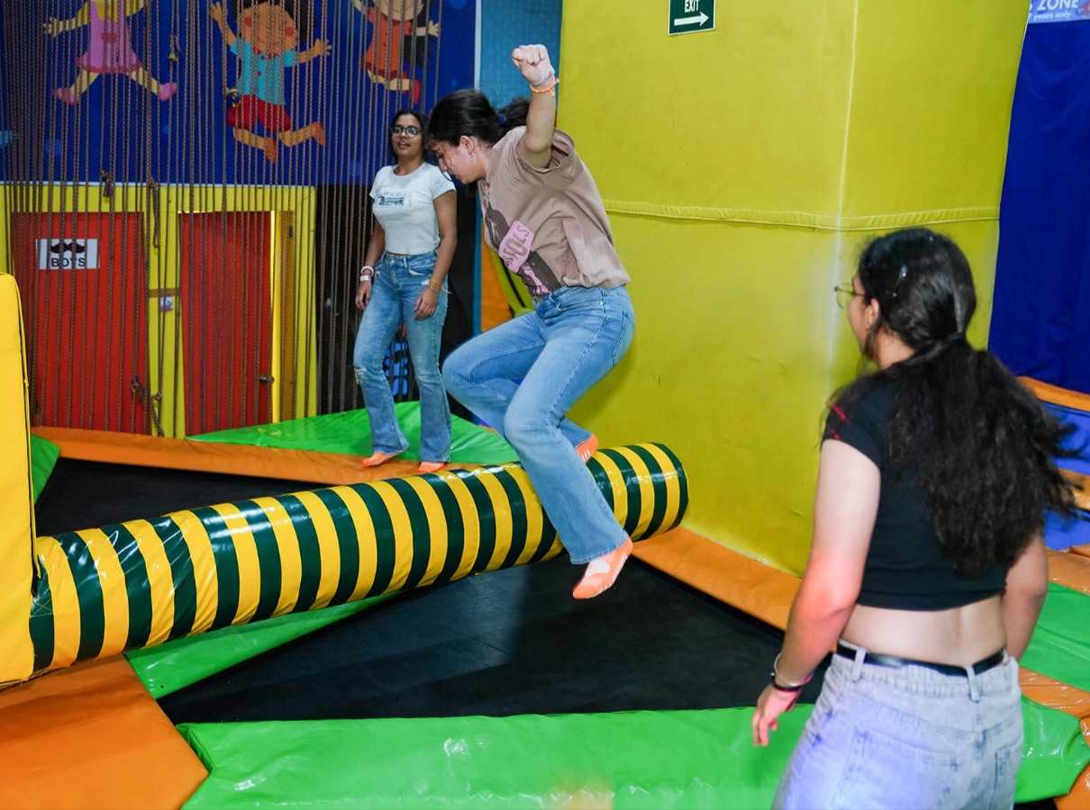 Top 7 Trampoline Parks in Gurgaon with Ticket Price, Reviews & Photos