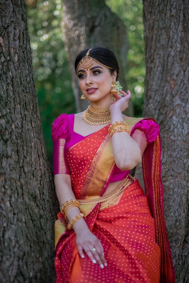 Lost in the Moment Bridal Saree Pose